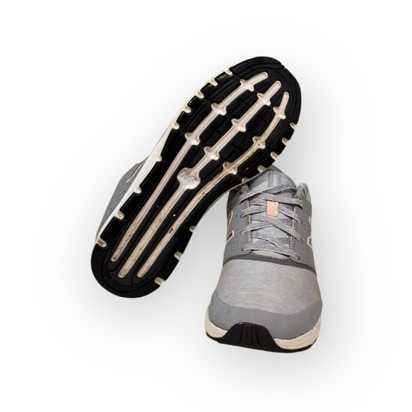 New Balance WX577HG4 Women’s Size 8 Gray Pink Training Shoes - Picture 7 of 10